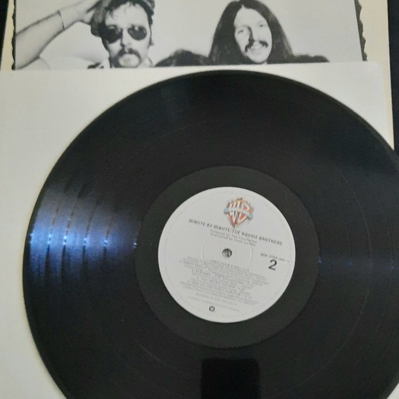 The Doobie Brothers- Minute By Minute, Vinyl LP 1976 - Picture 8 of 8
